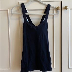 Black lululemon tank top
